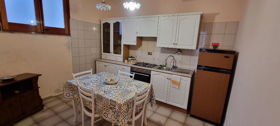 Casa singola in Vendita a Giuliana Centro Storico (Palermo)