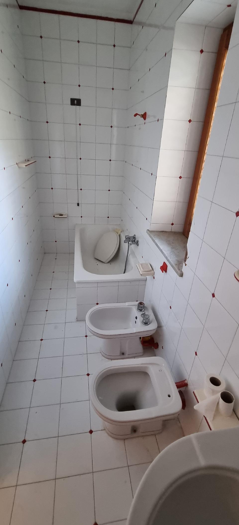 Casa singola in Vendita a Giuliana Centro Storico (Palermo)