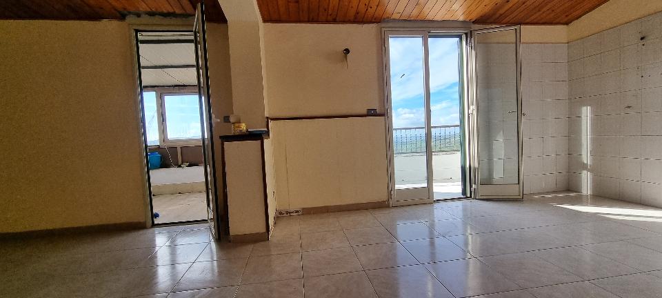 Casa singola in Vendita a Giuliana Centro Storico (Palermo)