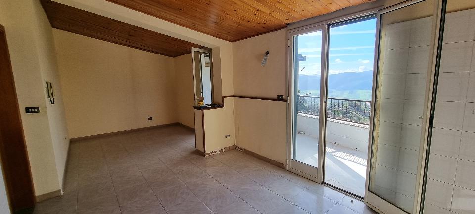 Casa singola in Vendita a Giuliana Centro Storico (Palermo)