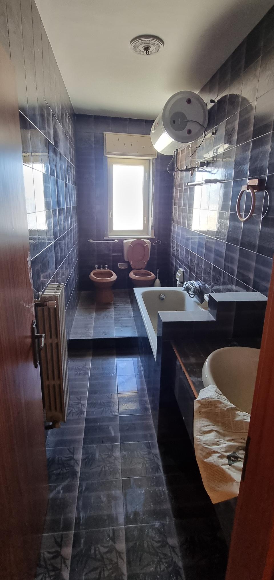 Casa singola in Vendita a Giuliana Centro Storico (Palermo)