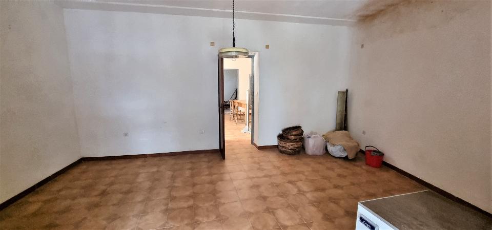 Casa singola in Vendita a Giuliana Centro Storico (Palermo)