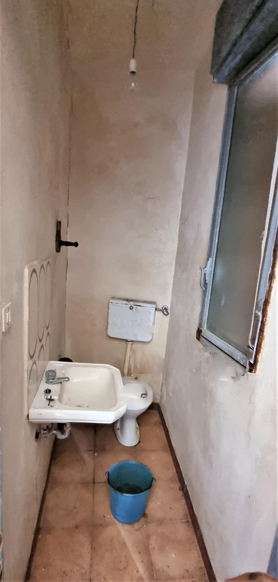 Casa singola in Vendita a Giuliana Centro Storico (Palermo)