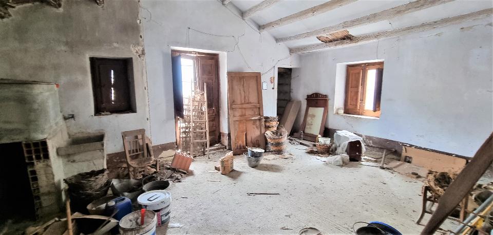 Casa singola in Vendita a Giuliana Centro Storico (Palermo)