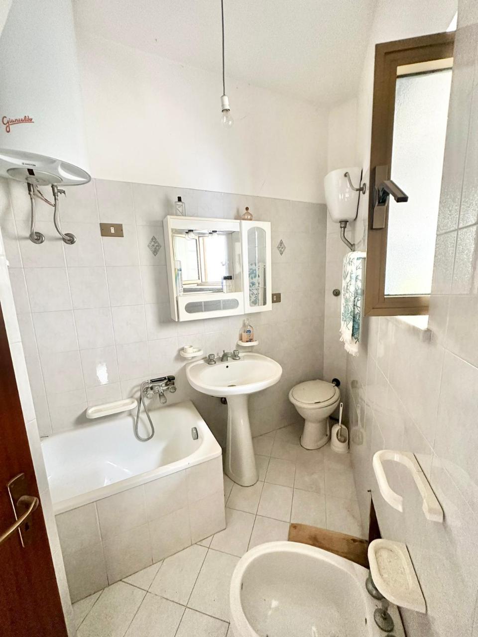 Casa singola in Vendita a Giuliana Centro Storico (Palermo)
