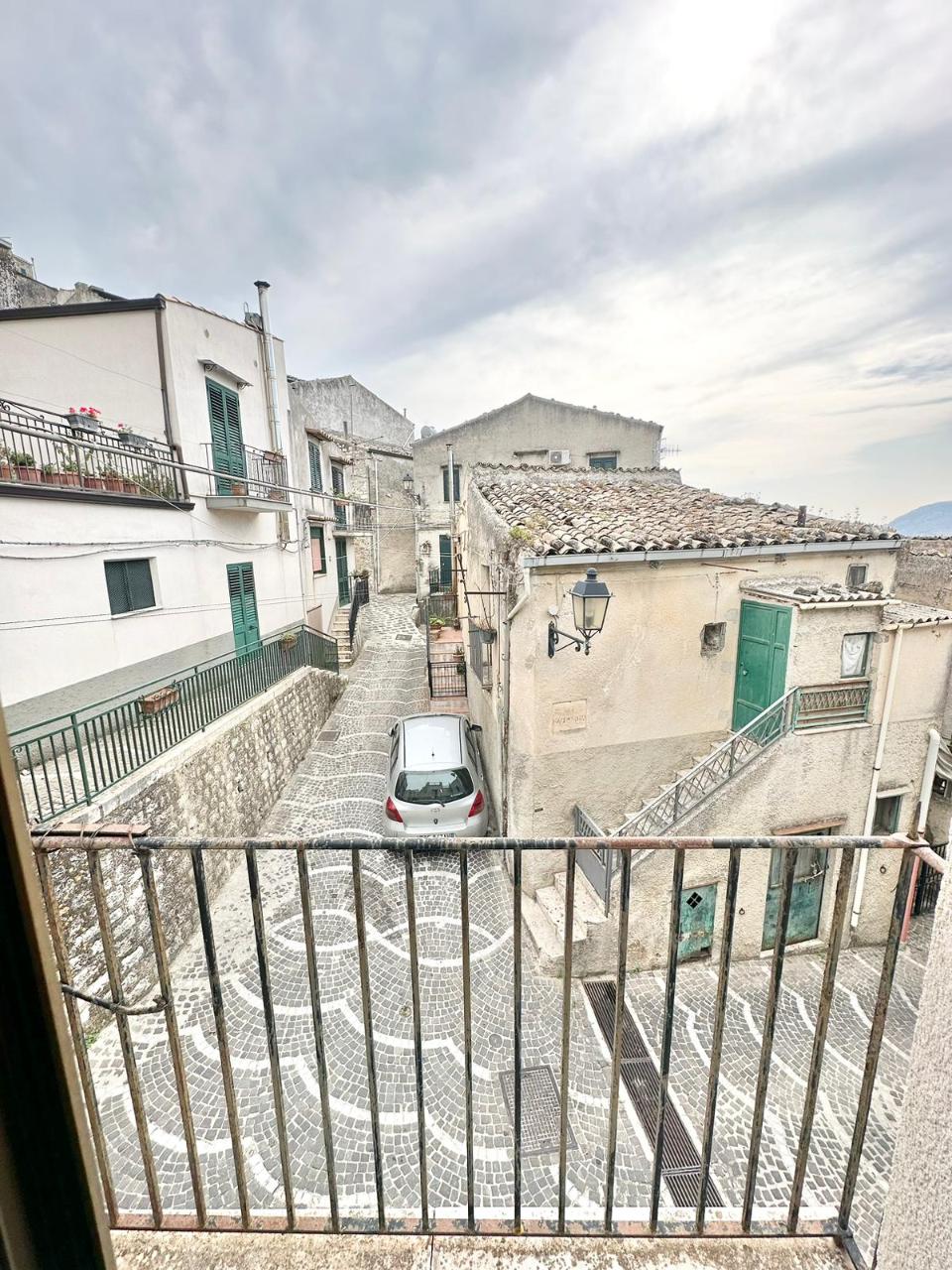 Casa singola in Vendita a Giuliana Centro Storico (Palermo)
