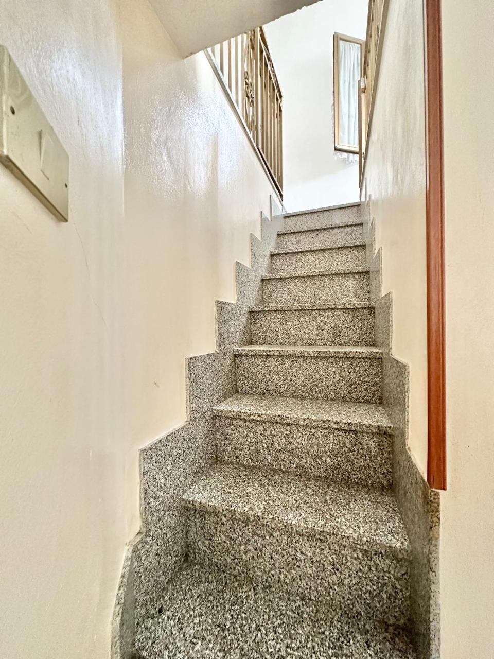 Casa singola in Vendita a Giuliana Centro Storico (Palermo)