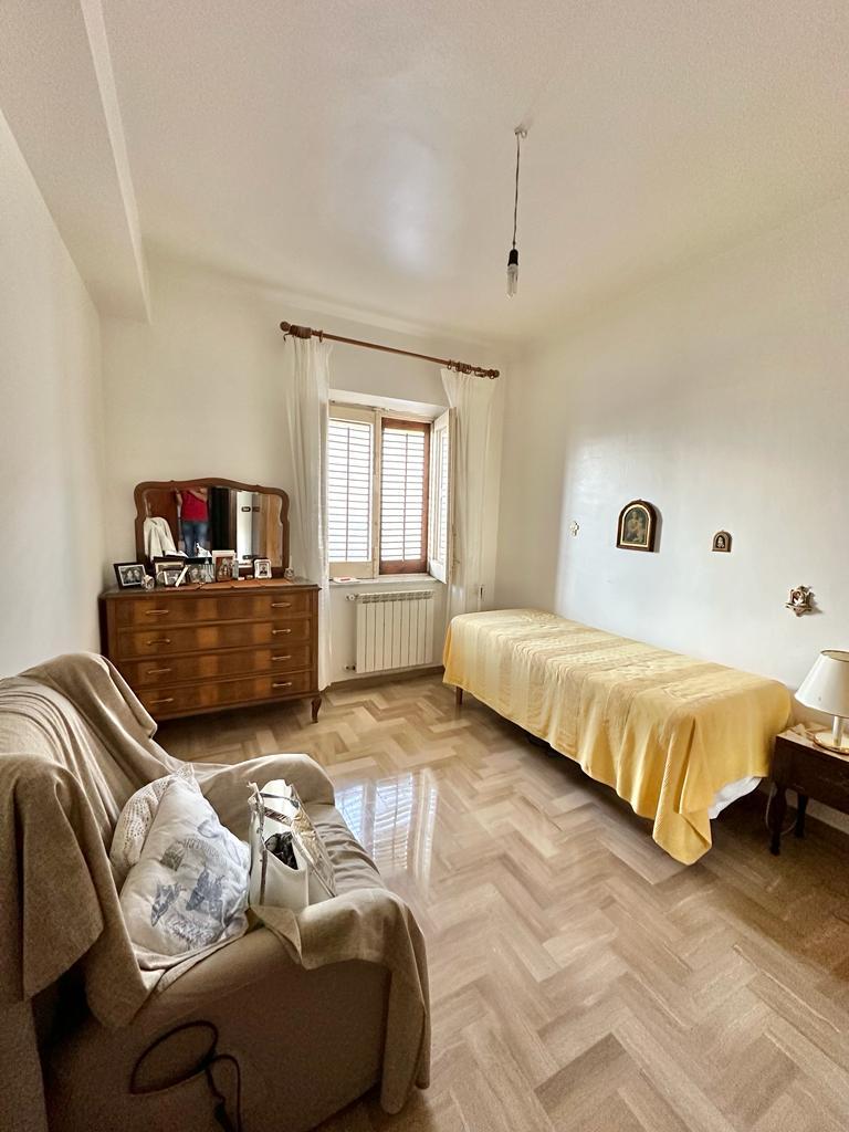 Casa singola in Vendita a Giuliana Centro Storico (Palermo)
