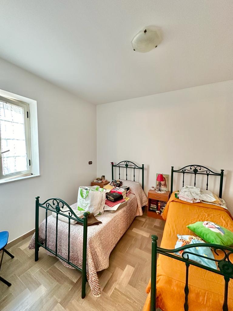 Casa singola in Vendita a Giuliana Centro Storico (Palermo)