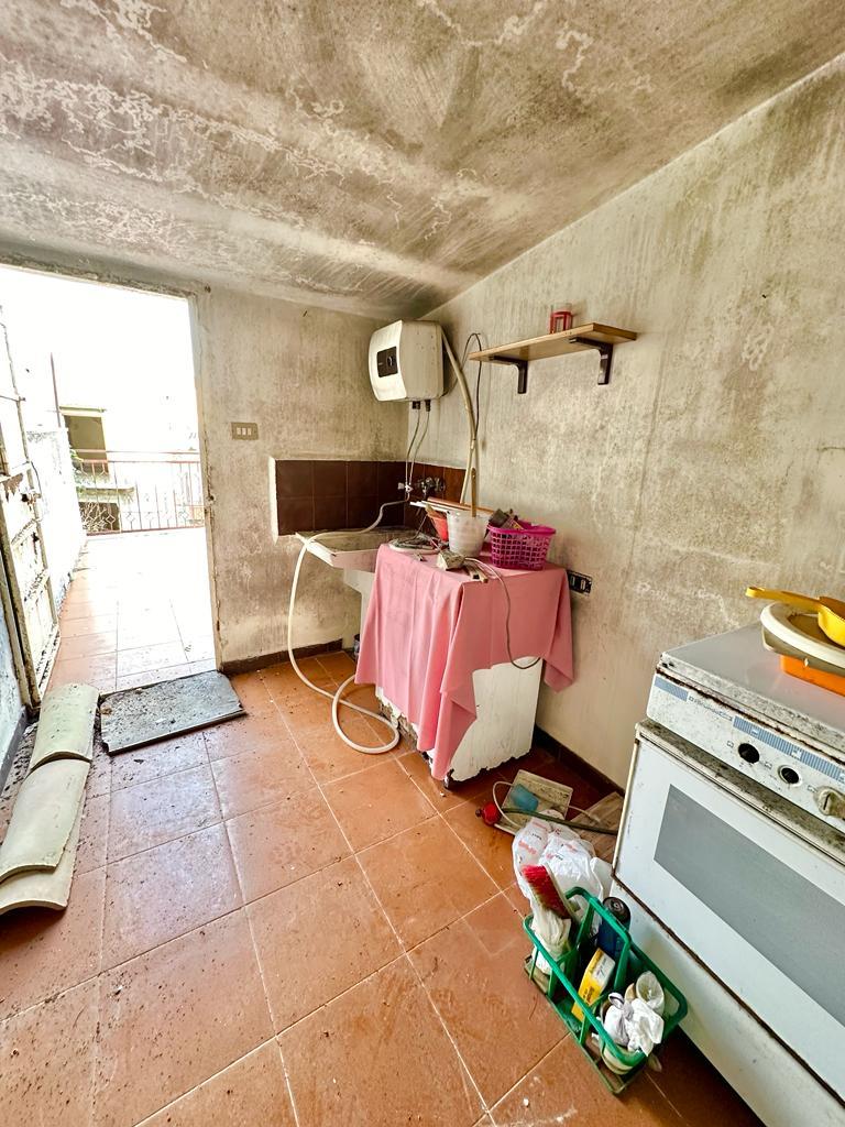 Casa singola in Vendita a Giuliana Centro Storico (Palermo)