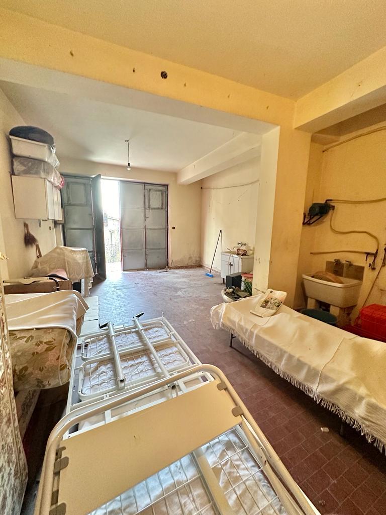Casa singola in Vendita a Giuliana Centro Storico (Palermo)