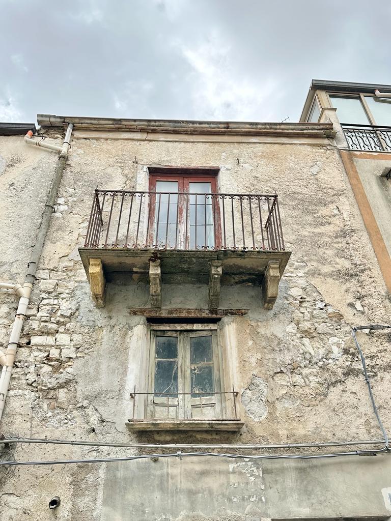 Casa singola in Vendita a Chiusa Sclafani centro storico (Palermo)
