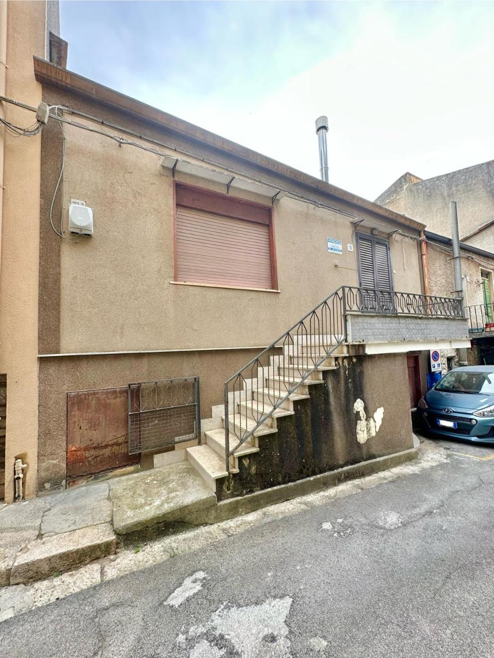 Casa singola in Vendita a Bisacquino Centro Storico (Palermo)