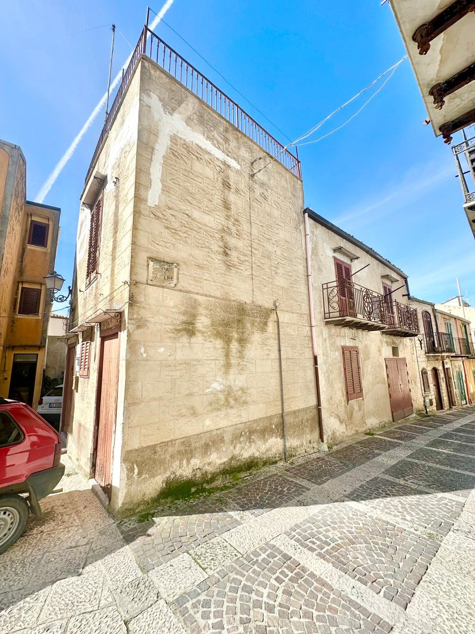 Casa singola in Vendita a Giuliana Centro Storico (Palermo)