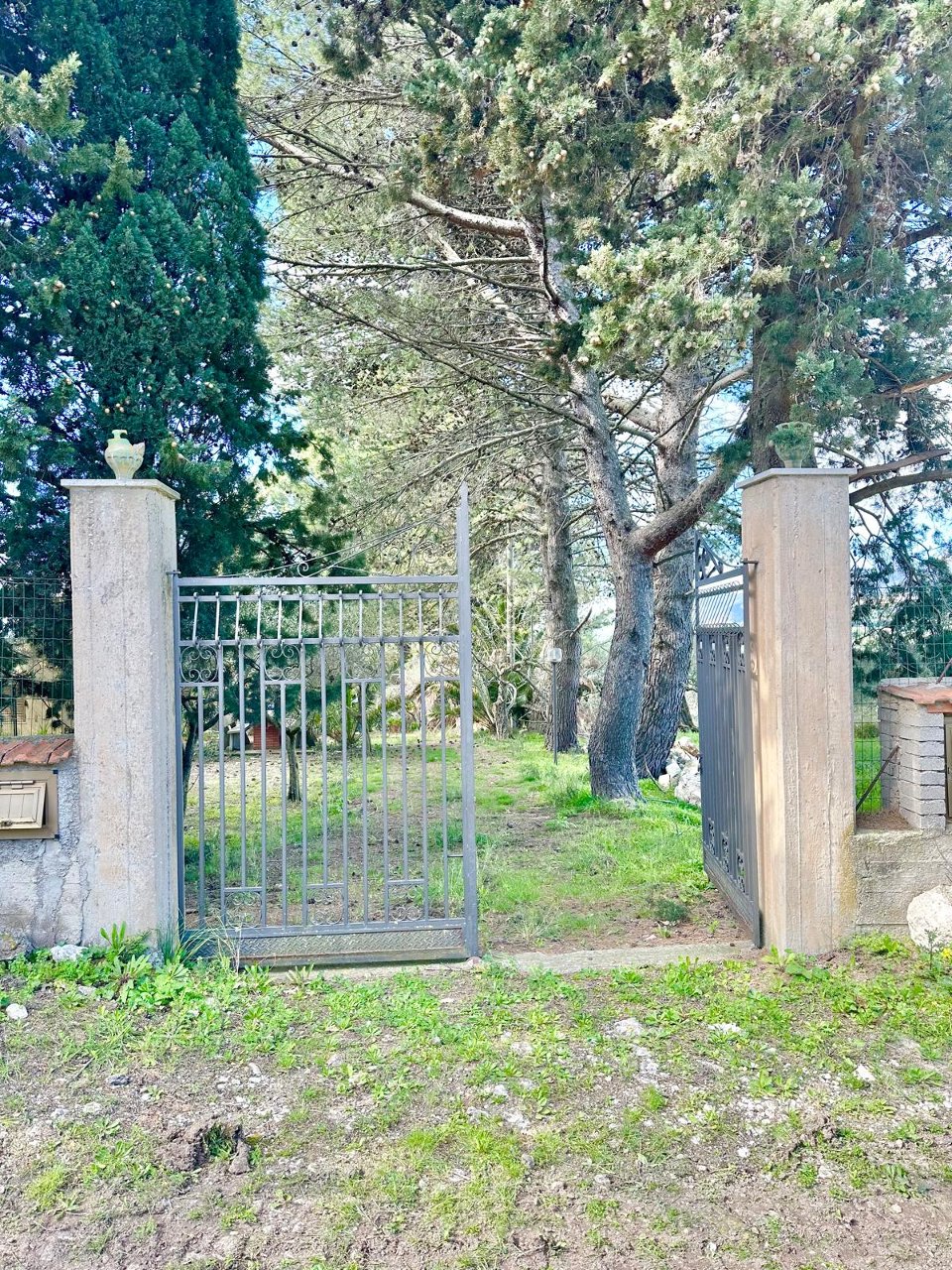 Villa in Vendita a Giuliana C/da Licciardo (Palermo)