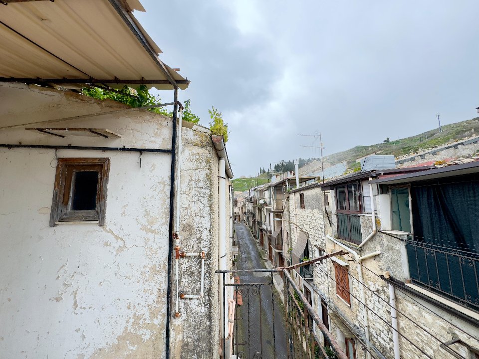 Casa singola in Vendita a Chiusa Sclafani San Michele (Palermo)