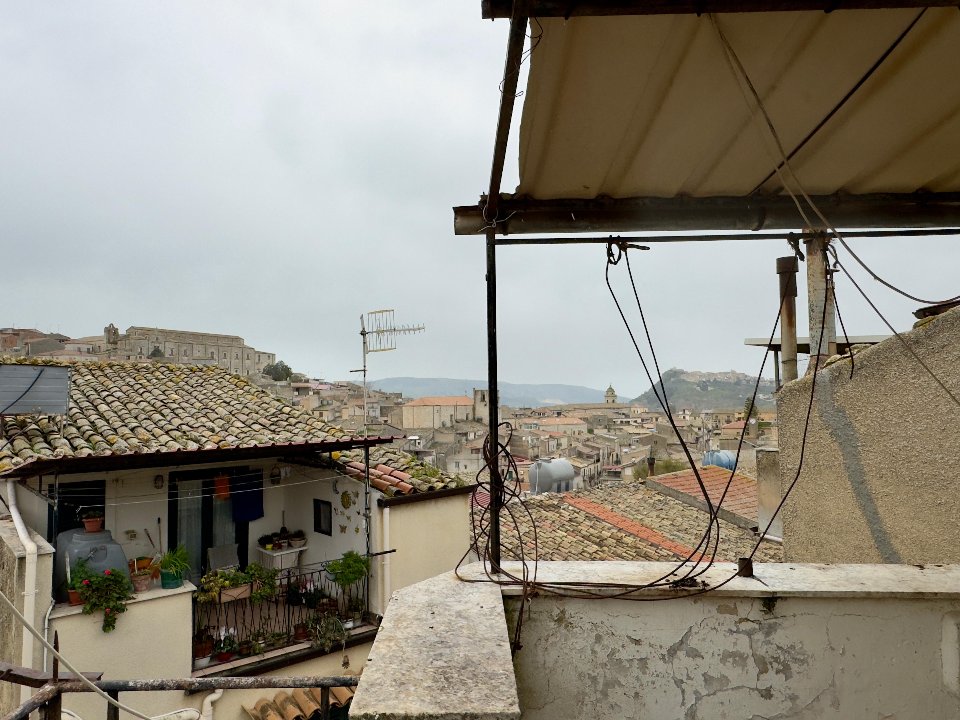 Casa singola in Vendita a Chiusa Sclafani San Michele (Palermo)