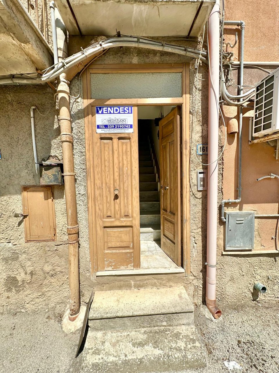 Appartamento in Vendita a Campofiorito (Palermo)