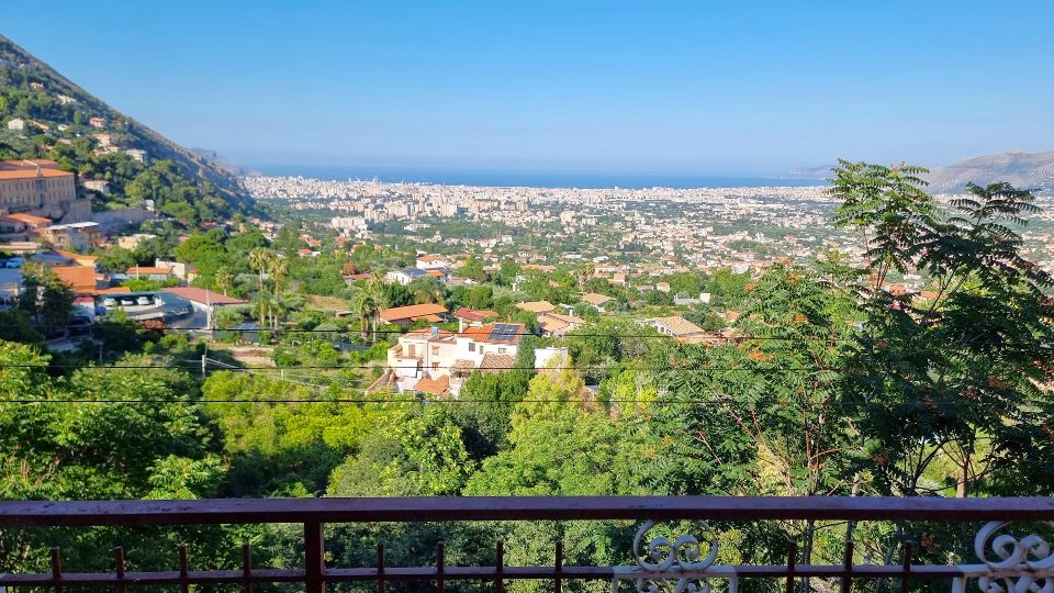Appartamento in Vendita a Monreale (Palermo)