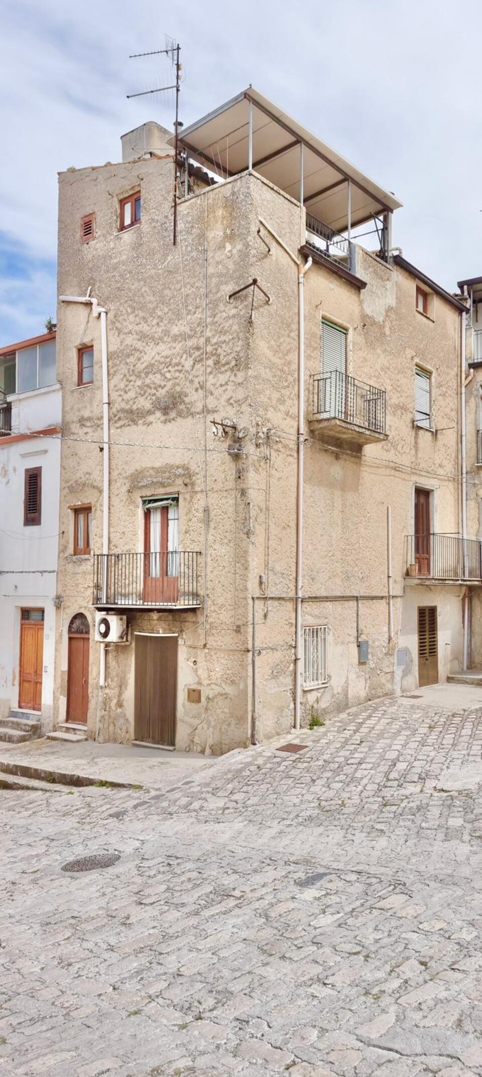 Casa singola in Vendita a Chiusa Sclafani Santa Rosalia (Palermo)