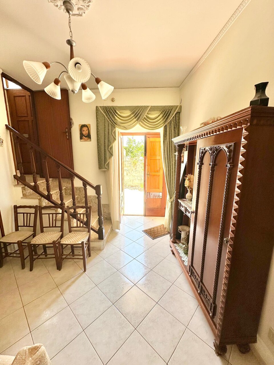 Casa singola in Vendita a Palazzo Adriano Centro storico (Palermo)