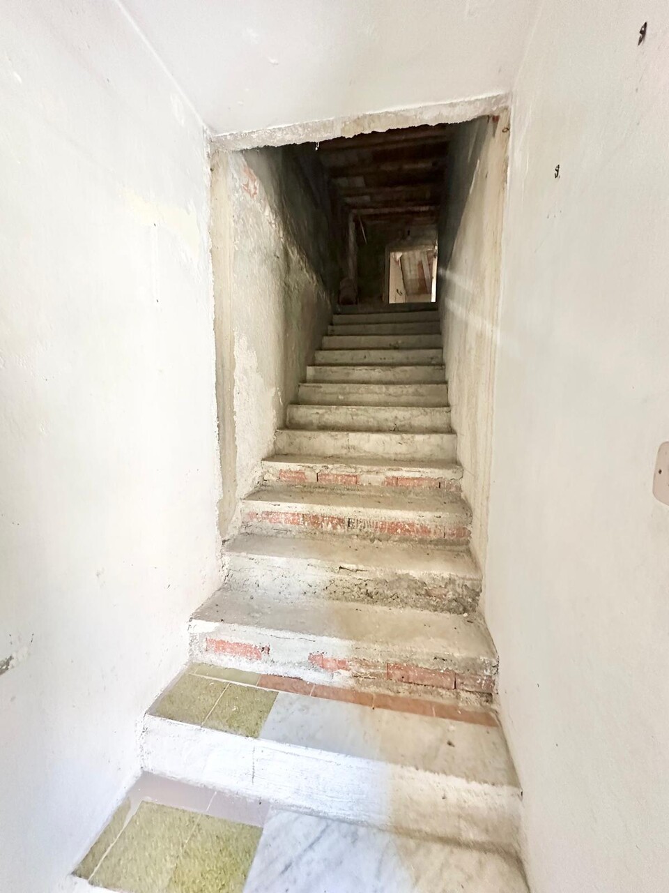 Casa singola in Vendita a Palazzo Adriano Centro storico (Palermo)