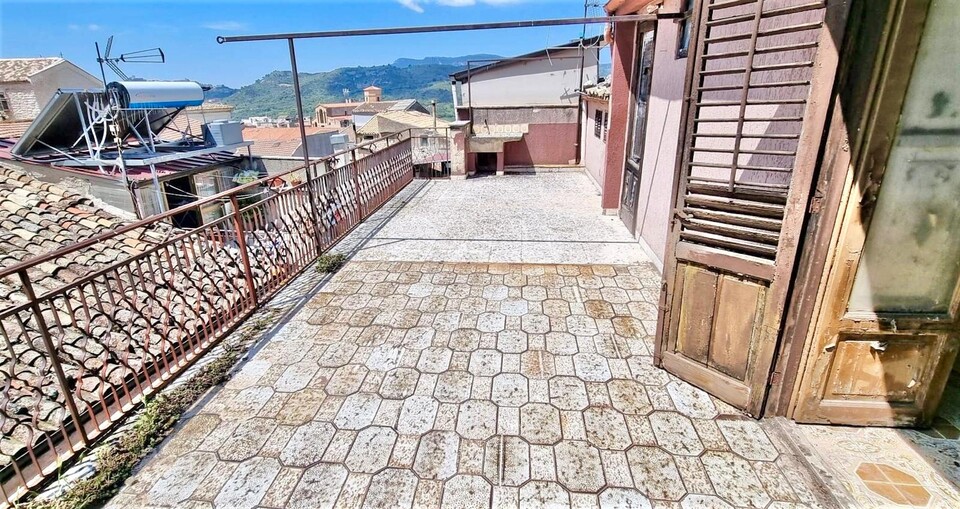 Casa singola in Vendita a Chiusa Sclafani Santa Caterina (Palermo)