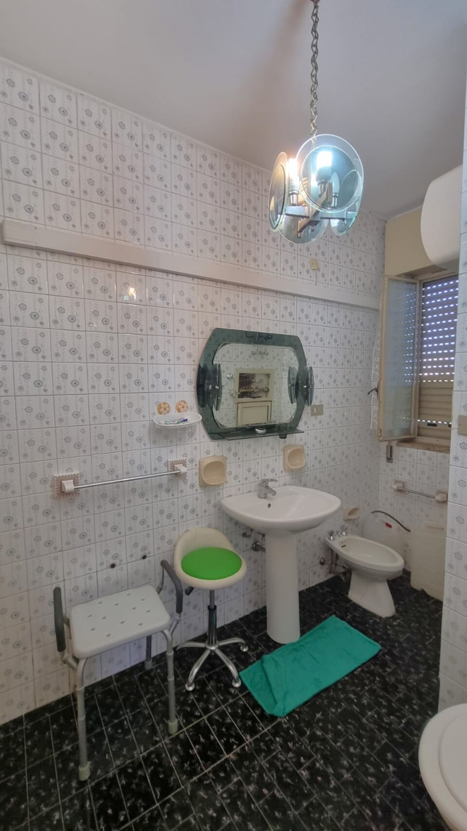 Appartamento in Vendita a Palermo Borgo Ulivia