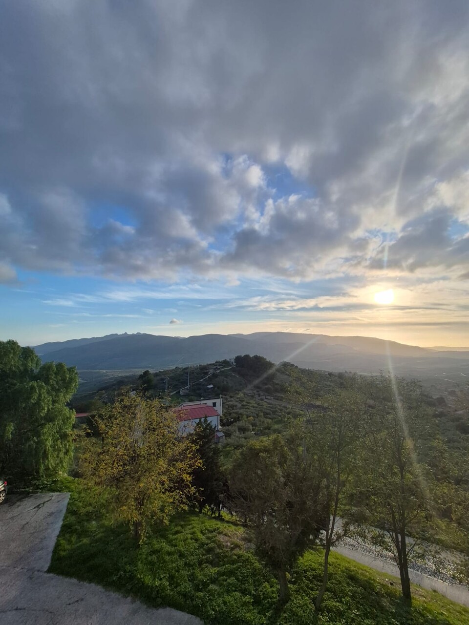 Casa singola in Vendita a Giuliana periferia (Palermo)
