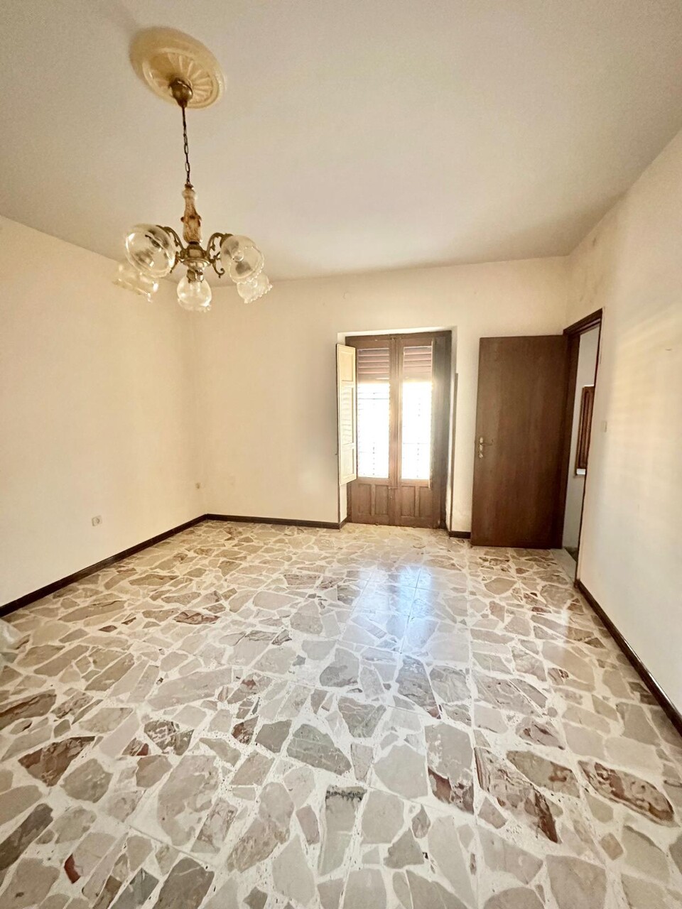 Casa singola in Vendita a Chiusa Sclafani Largo Conte (Palermo)