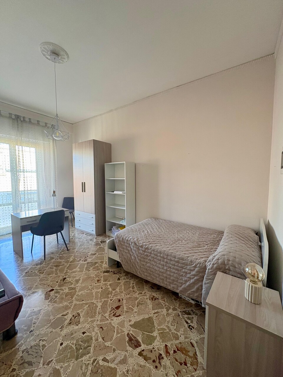 Appartamento in Affitto a Palermo Università