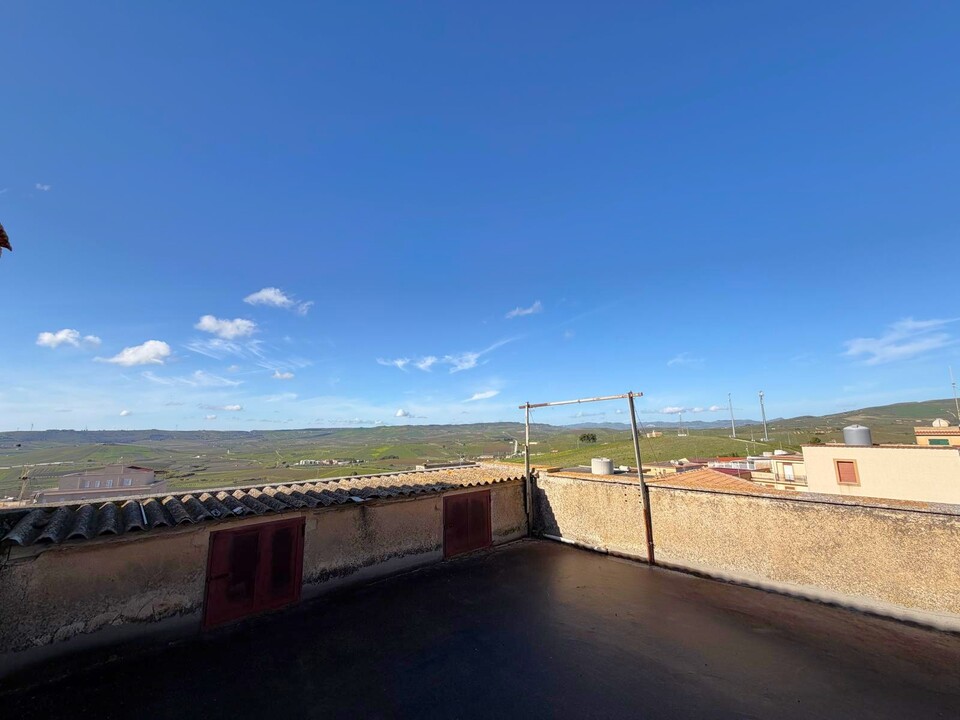 Casa singola in Vendita a Sambuca di Sicilia Centro storico (Agrigento)