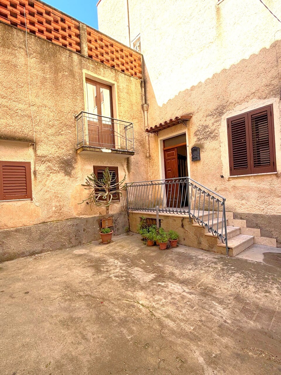 Casa singola in Vendita a Sambuca di Sicilia (Agrigento)