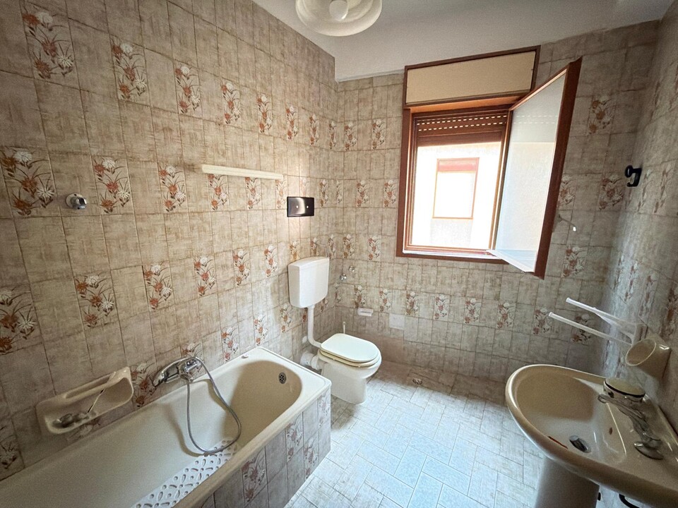 Appartamento in Vendita a Palazzo Adriano (Palermo)