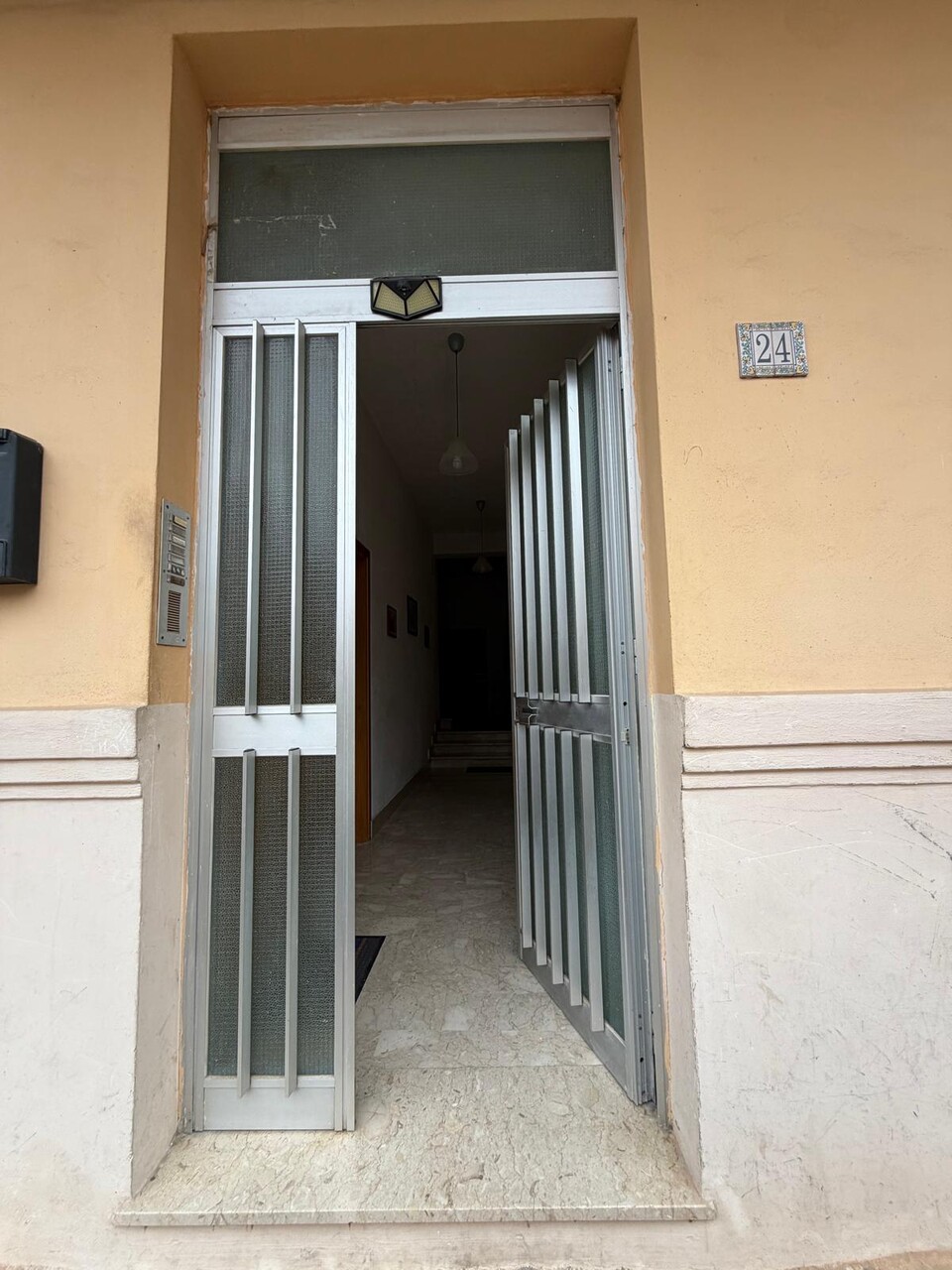 Appartamento in Vendita a Palazzo Adriano (Palermo)