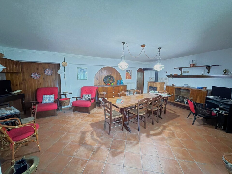 Casa singola in Vendita a Palazzo Adriano (Palermo)