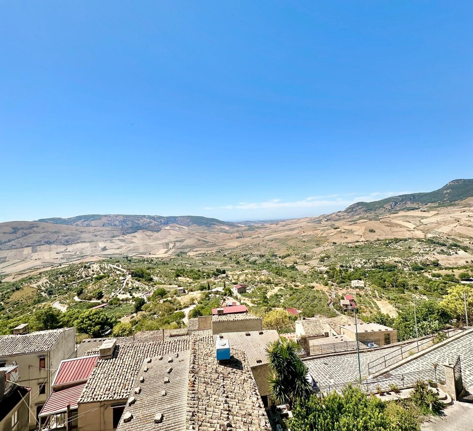 Casa singola in Vendita a Giuliana (Palermo)