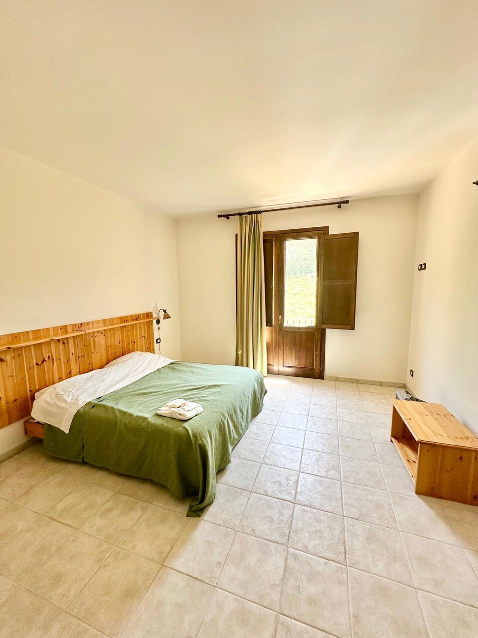 Albergo in Vendita a Burgio (Agrigento)