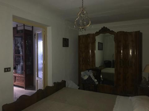 Casa singola in Vendita a Chiusa Sclafani Largo Conte (Palermo)