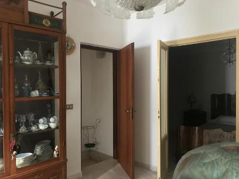 Casa singola in Vendita a Chiusa Sclafani Largo Conte (Palermo)