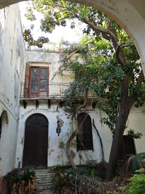 Palazzo / Edificio in Vendita a Menfi (Agrigento)