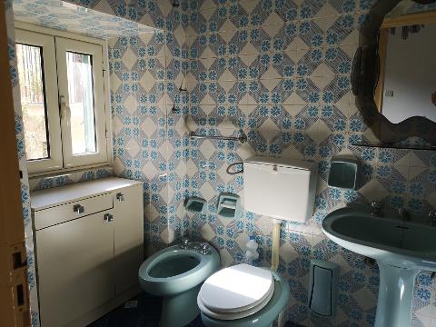 Casa singola in Vendita a Palazzo Adriano (Palermo)