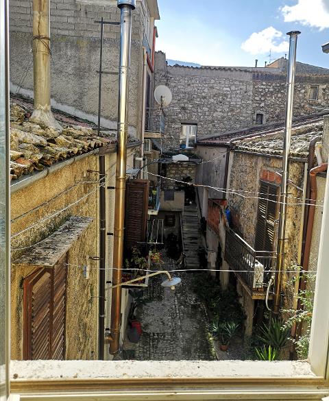 Casa singola in Vendita a Palazzo Adriano Centro storico (Palermo)