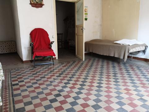Casa singola in Vendita a Chiusa Sclafani Via Ungheria (Palermo)