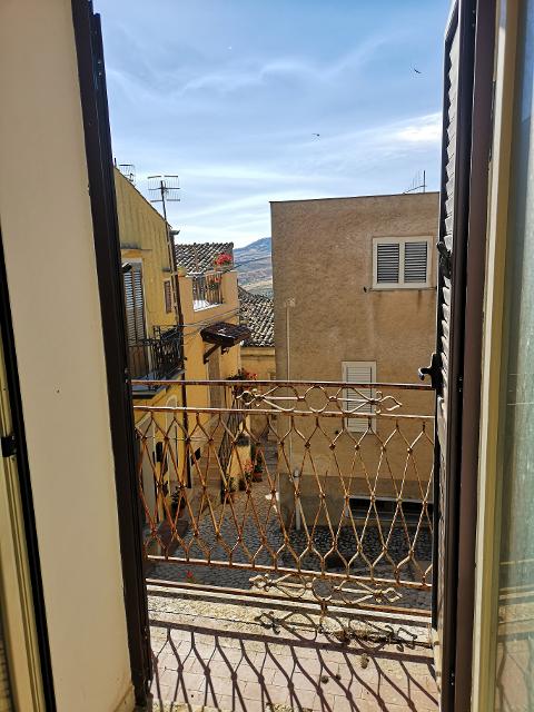 Casa singola in Vendita a Palazzo Adriano (Palermo)