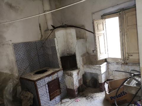 Casa singola in Vendita a Giuliana Centro Storico (Palermo)