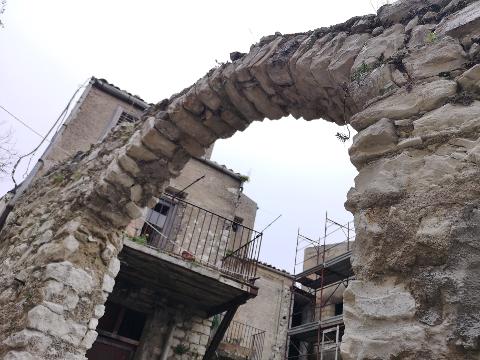 Casa singola in Vendita a Giuliana Centro Storico (Palermo)