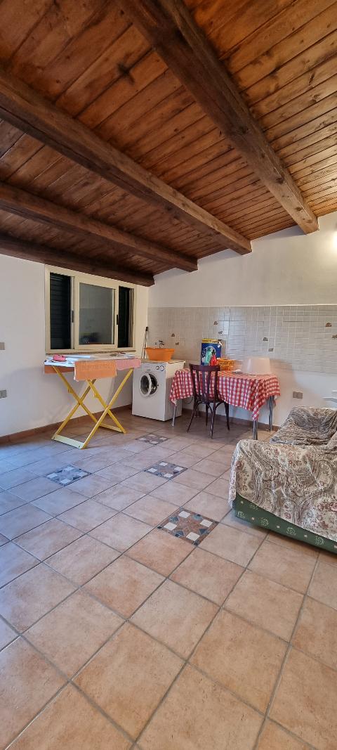 Casa singola in Vendita a Giuliana Centro Storico (Palermo)