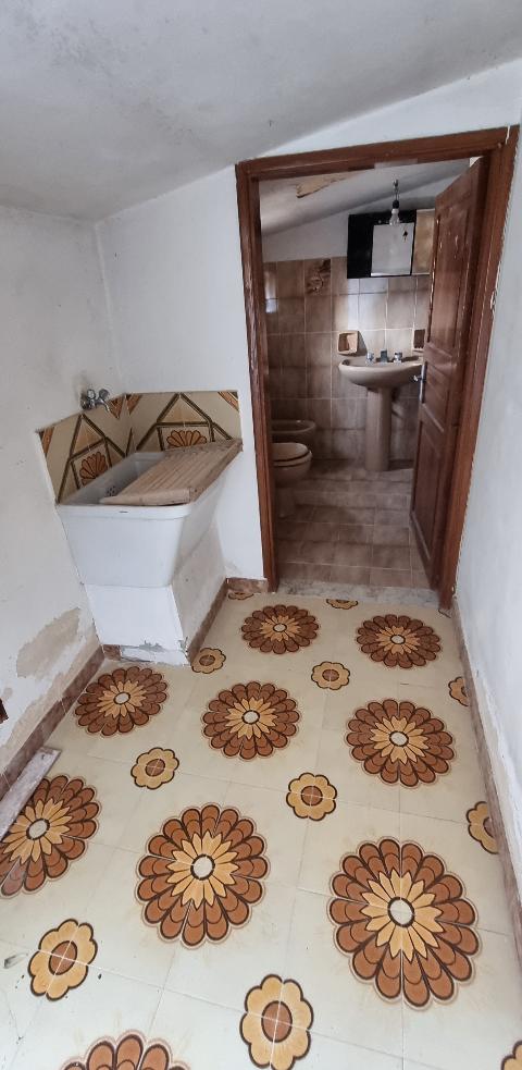Casa singola in Vendita a Giuliana Centro Storico (Palermo)