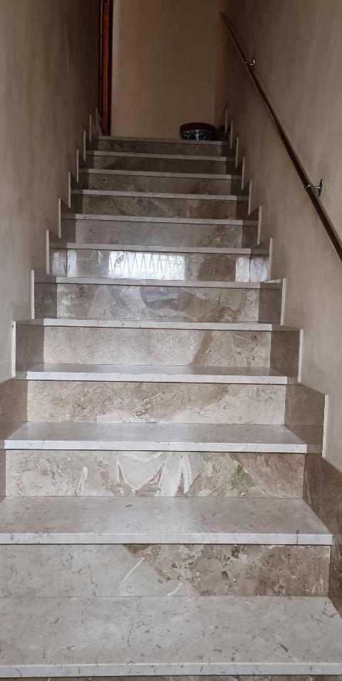 Casa singola in Vendita a Palazzo Adriano Centro storico (Palermo)
